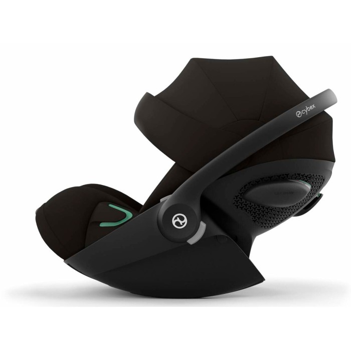 Car seat Cloud G i-Size Magic Black