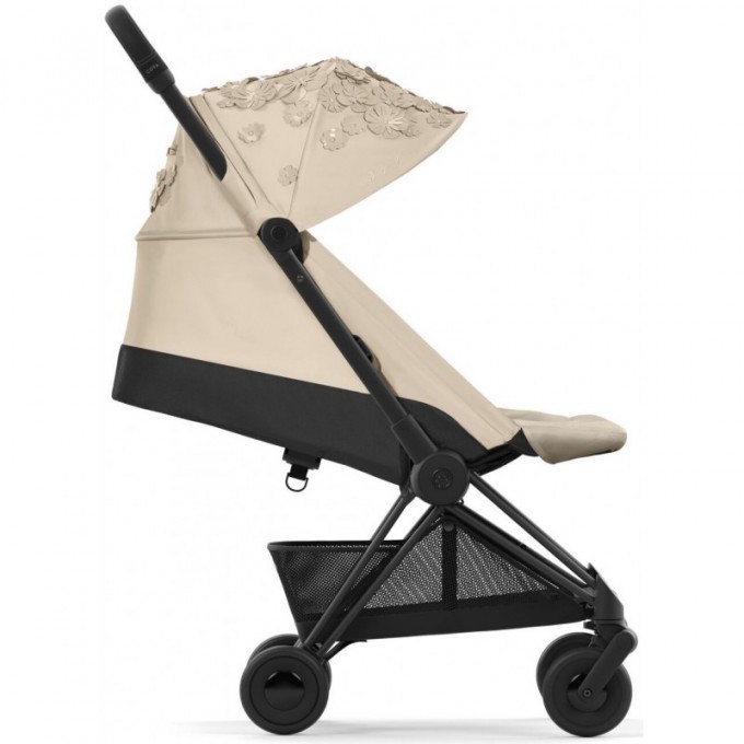 Cybex Coya Simply Flowers Beige шасси matt black прогулочная коляска